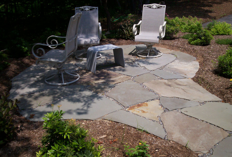 PA Bluestone Slab Flagstone Irregular Cut ~ Thick Patio / Sitting Area w/ Patio Furniture surrounded by Shrubbery Bed